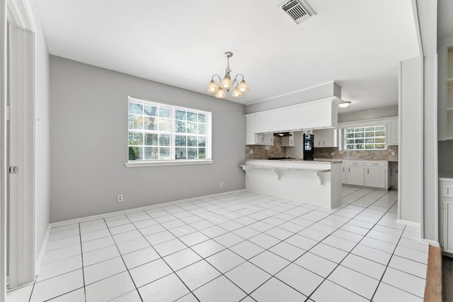 18 Panorama Drive, Conroe, TX 77304