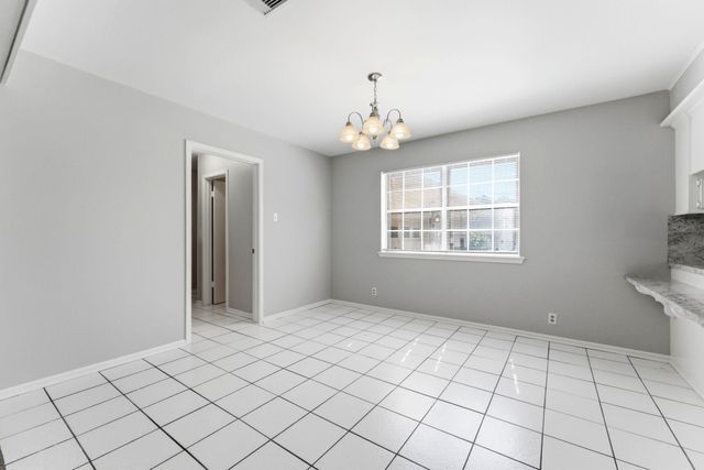 18 Panorama Drive, Conroe, TX 77304