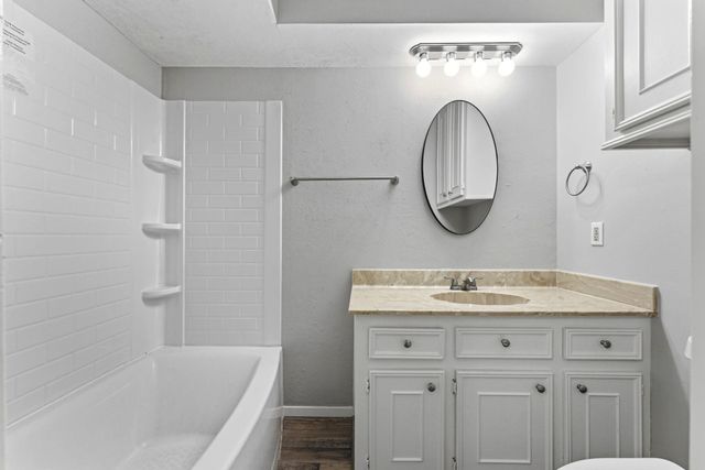 18 Panorama Drive, Conroe, TX 77304