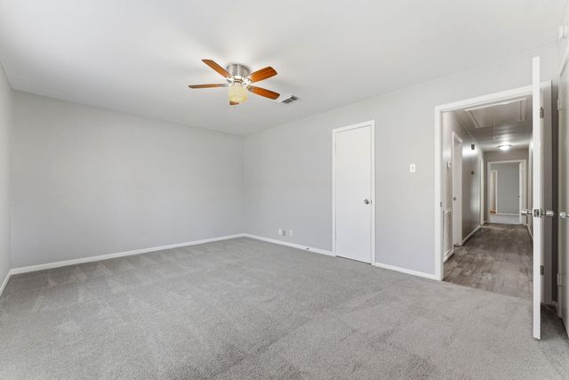 18 Panorama Drive, Conroe, TX 77304