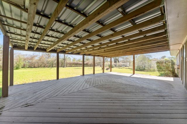 18 Panorama Drive, Conroe, TX 77304