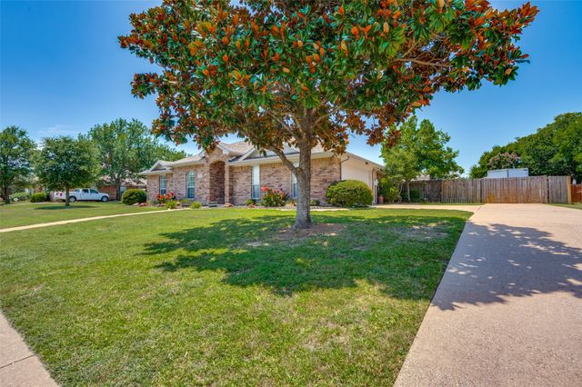 6431 Peak View Court, Midlothian, TX 76065