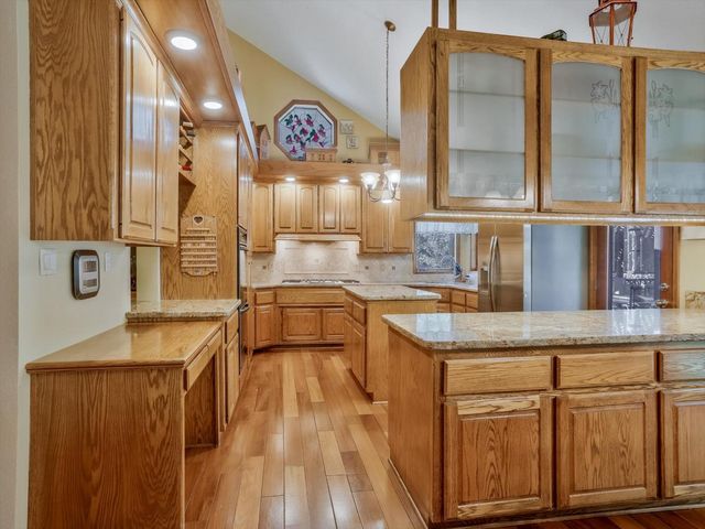 124 Mountain Oak Ct, Folsom, CA 95630