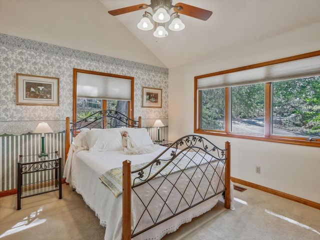 124 Mountain Oak Ct, Folsom, CA 95630