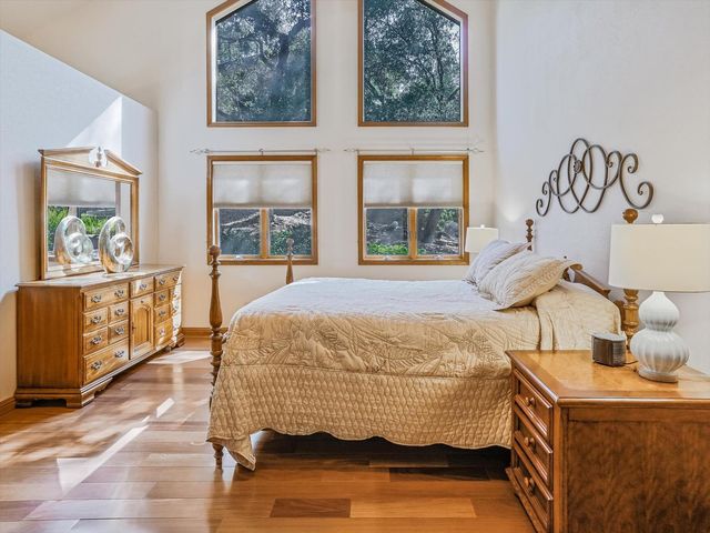 124 Mountain Oak Ct, Folsom, CA 95630