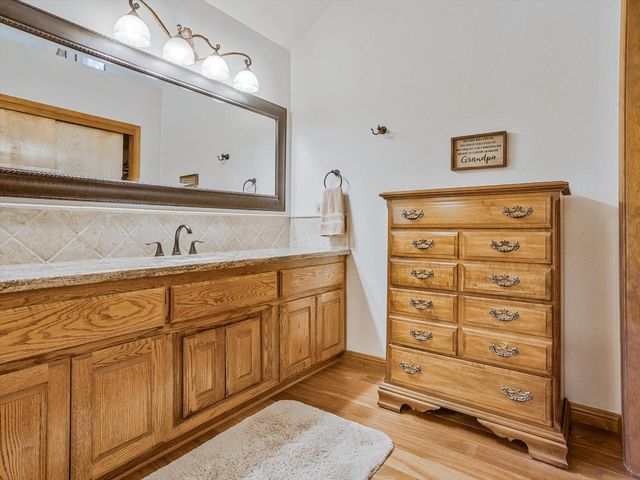 124 Mountain Oak Ct, Folsom, CA 95630