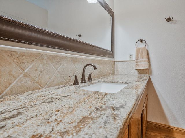 124 Mountain Oak Ct, Folsom, CA 95630