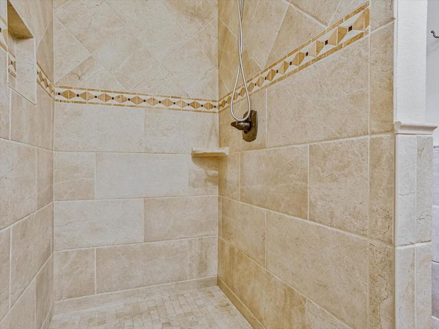 124 Mountain Oak Ct, Folsom, CA 95630