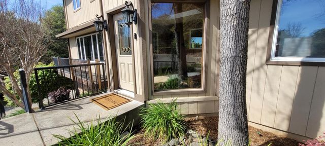 124 Mountain Oak Ct, Folsom, CA 95630