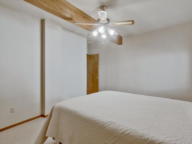 124 Mountain Oak Ct, Folsom, CA 95630