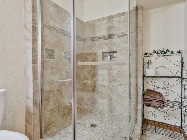 124 Mountain Oak Ct, Folsom, CA 95630