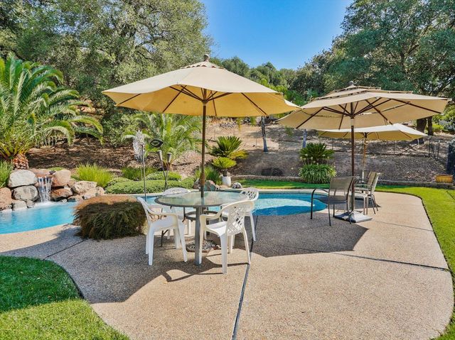 124 Mountain Oak Ct, Folsom, CA 95630