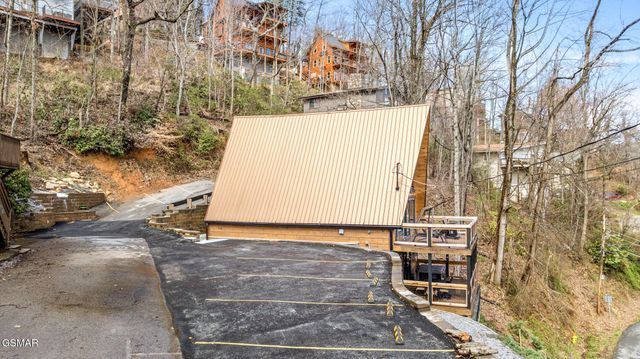 1508 Zurich Road, Gatlinburg, TN 37738