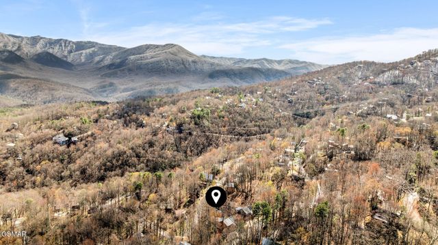 1508 Zurich Road, Gatlinburg, TN 37738