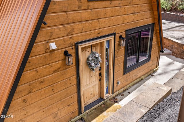 1508 Zurich Road, Gatlinburg, TN 37738