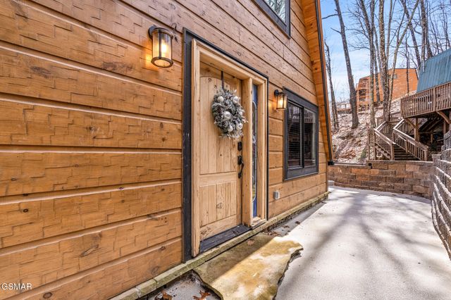 1508 Zurich Road, Gatlinburg, TN 37738