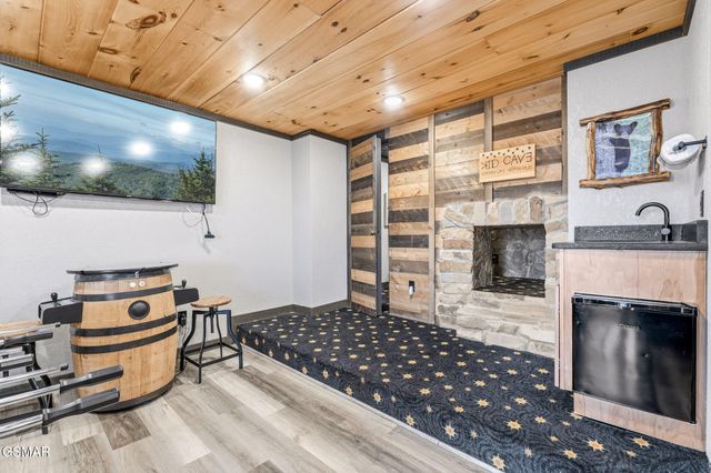 1508 Zurich Road, Gatlinburg, TN 37738