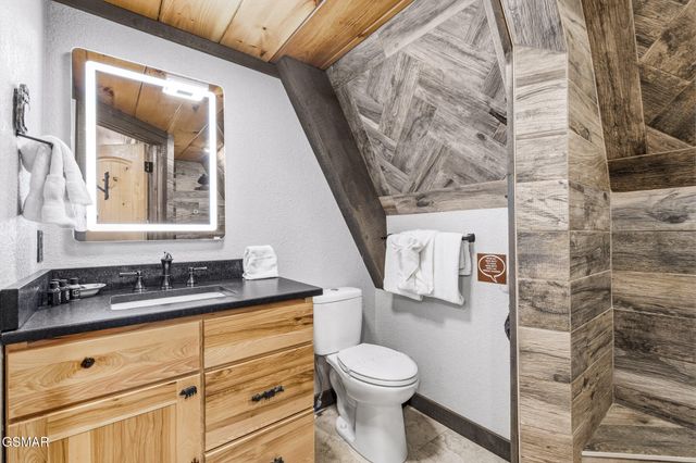 1508 Zurich Road, Gatlinburg, TN 37738