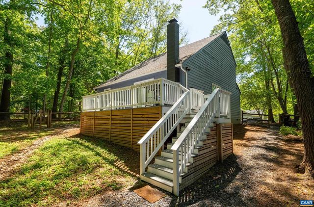 1 TARA CT, Palmyra, VA 22963