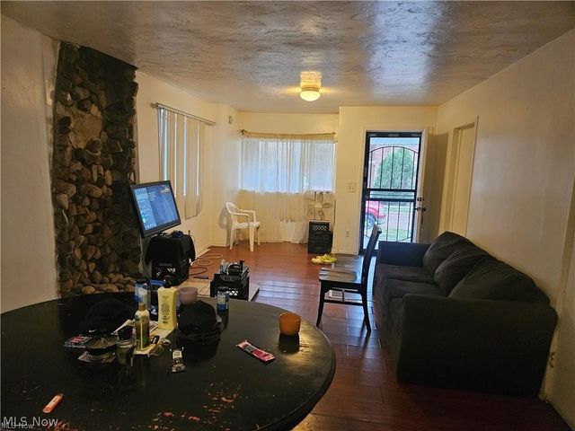 715 E 156th Street, Cleveland, OH 44110