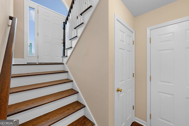 102 Peaceful View, Acworth, GA 30102