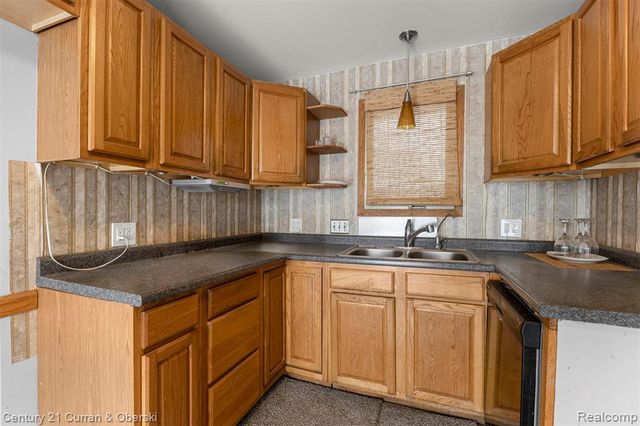 11531 Grant Street, Riverview, MI 48193