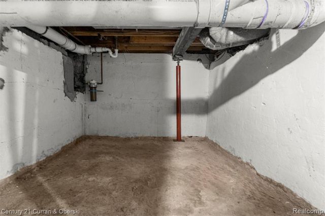 11531 Grant Street, Riverview, MI 48193