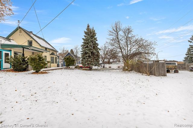 11531 Grant Street, Riverview, MI 48193