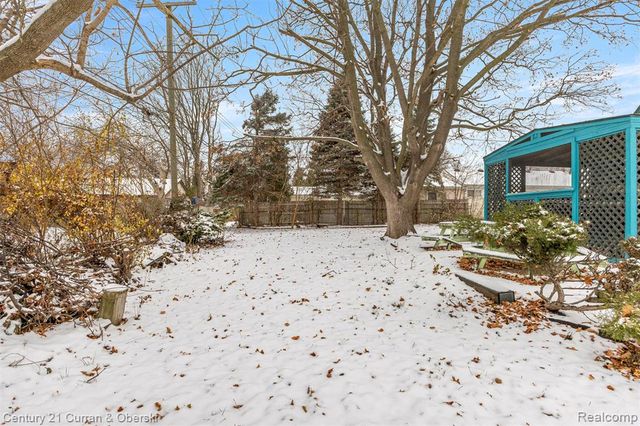 11531 Grant Street, Riverview, MI 48193