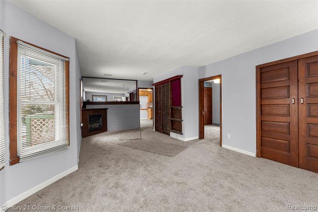 11531 Grant Street, Riverview, MI 48193