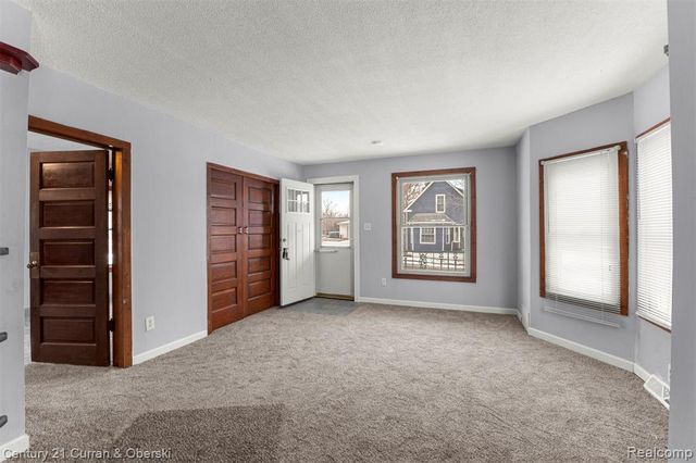 11531 Grant Street, Riverview, MI 48193