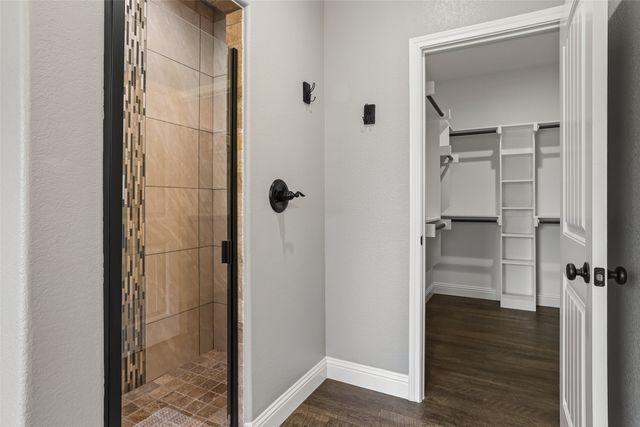 4905 Frio Drive, Granbury, TX 76048