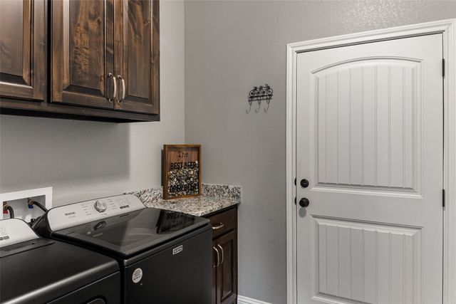 4905 Frio Drive, Granbury, TX 76048