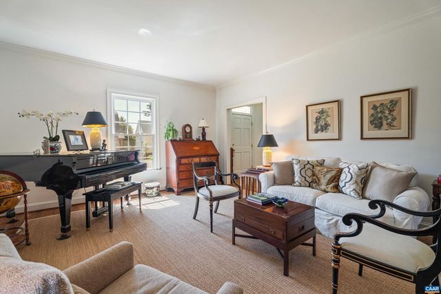 1126 MARION DR, Charlottesville, VA 22903