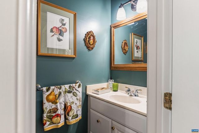 1126 MARION DR, Charlottesville, VA 22903