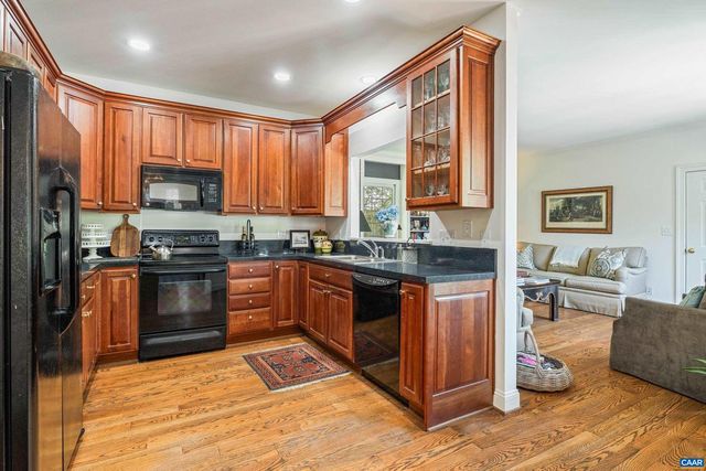 1126 MARION DR, Charlottesville, VA 22903