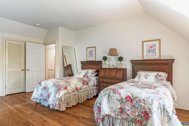 1126 MARION DR, Charlottesville, VA 22903