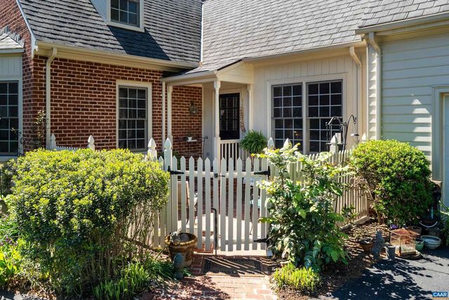 1126 MARION DR, Charlottesville, VA 22903