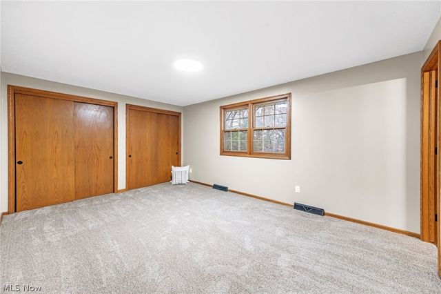 3845 Oakridge Drive NE, Louisville, OH 44641