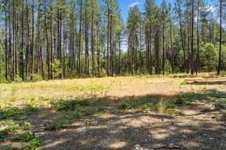 2376 Lonnon Way, Grants Pass, OR 97527