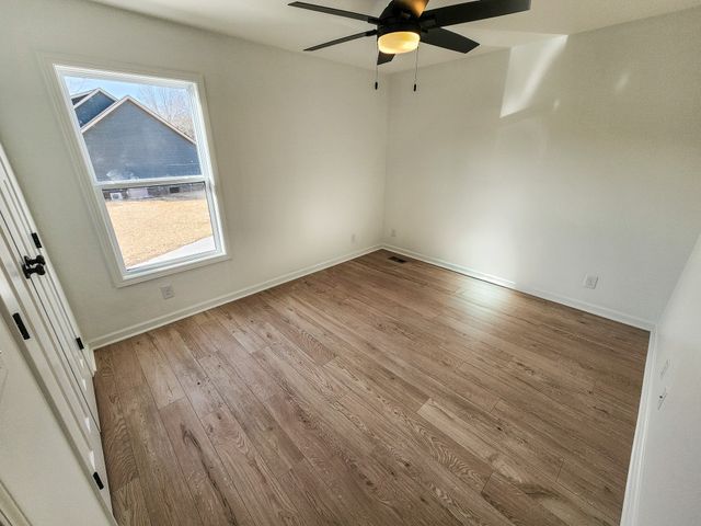 160 Wiseman Ln, Winchester, TN 37398