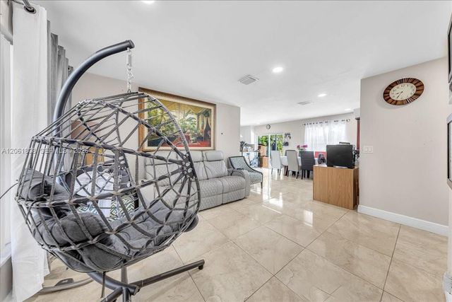 7819 SW 9th Street, North Lauderdale, FL 33068