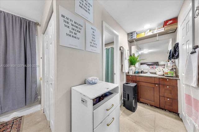 7819 SW 9th Street, North Lauderdale, FL 33068