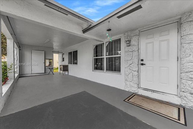 7819 SW 9th Street, North Lauderdale, FL 33068