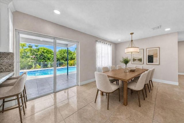 7819 SW 9th Street, North Lauderdale, FL 33068