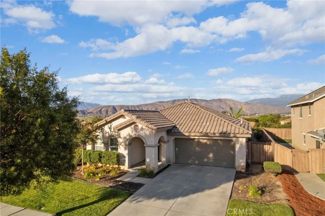 719 Amherst, San Jacinto, CA 92582