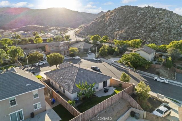 719 Amherst, San Jacinto, CA 92582