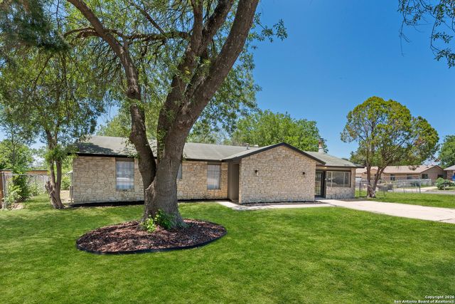 122 Zeuty St, San Antonio, TX 78227