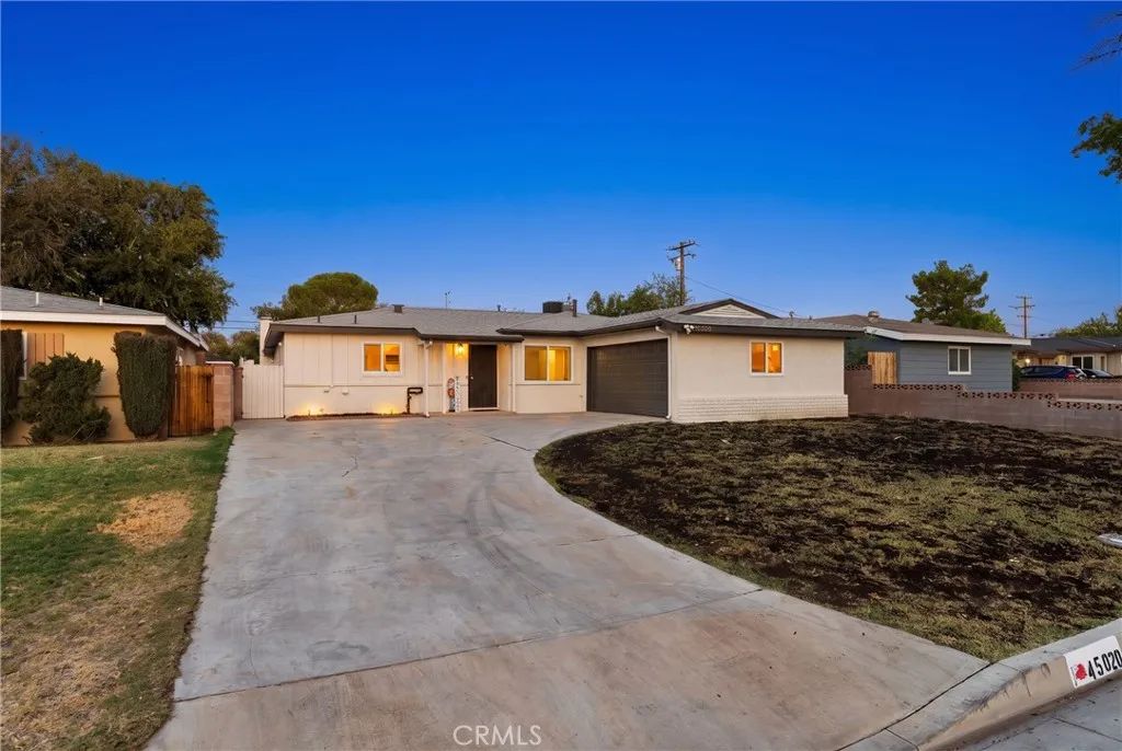 45020 Lorimer, Lancaster, CA 93534