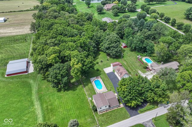 11698 N Bethesda Road, Mooresville, IN 46158